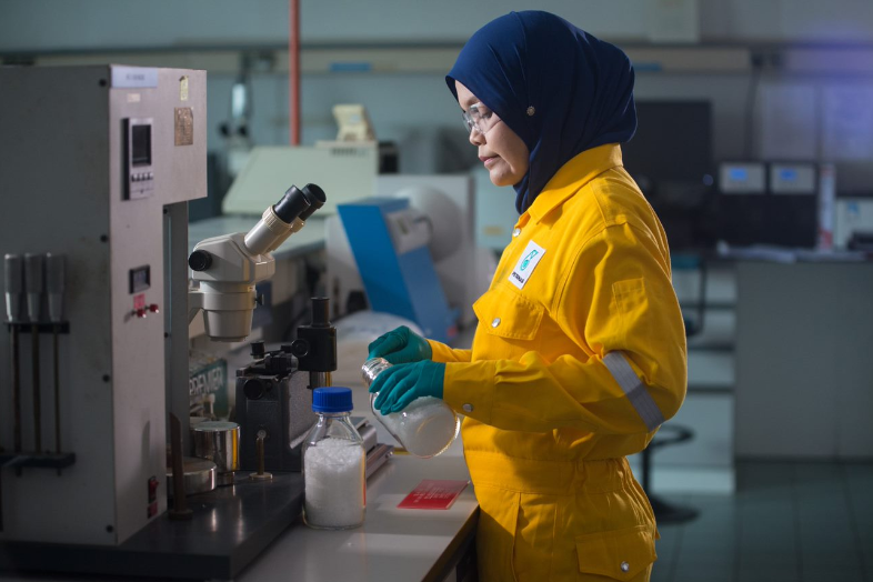 Petronas's tweet photo. Today is the last day to submit your #PETRONASTechChallenge 17 & 18 proposal!
Submit your technology proposal for #TC17 and #TC18 at https://t.co/4hO6JuZWi1 now before 2 September 11:59pm (GMT +8) and be in the running to deploy your innovative solution at #PETRONAS assets. https://t.co/yc9SltsVQM