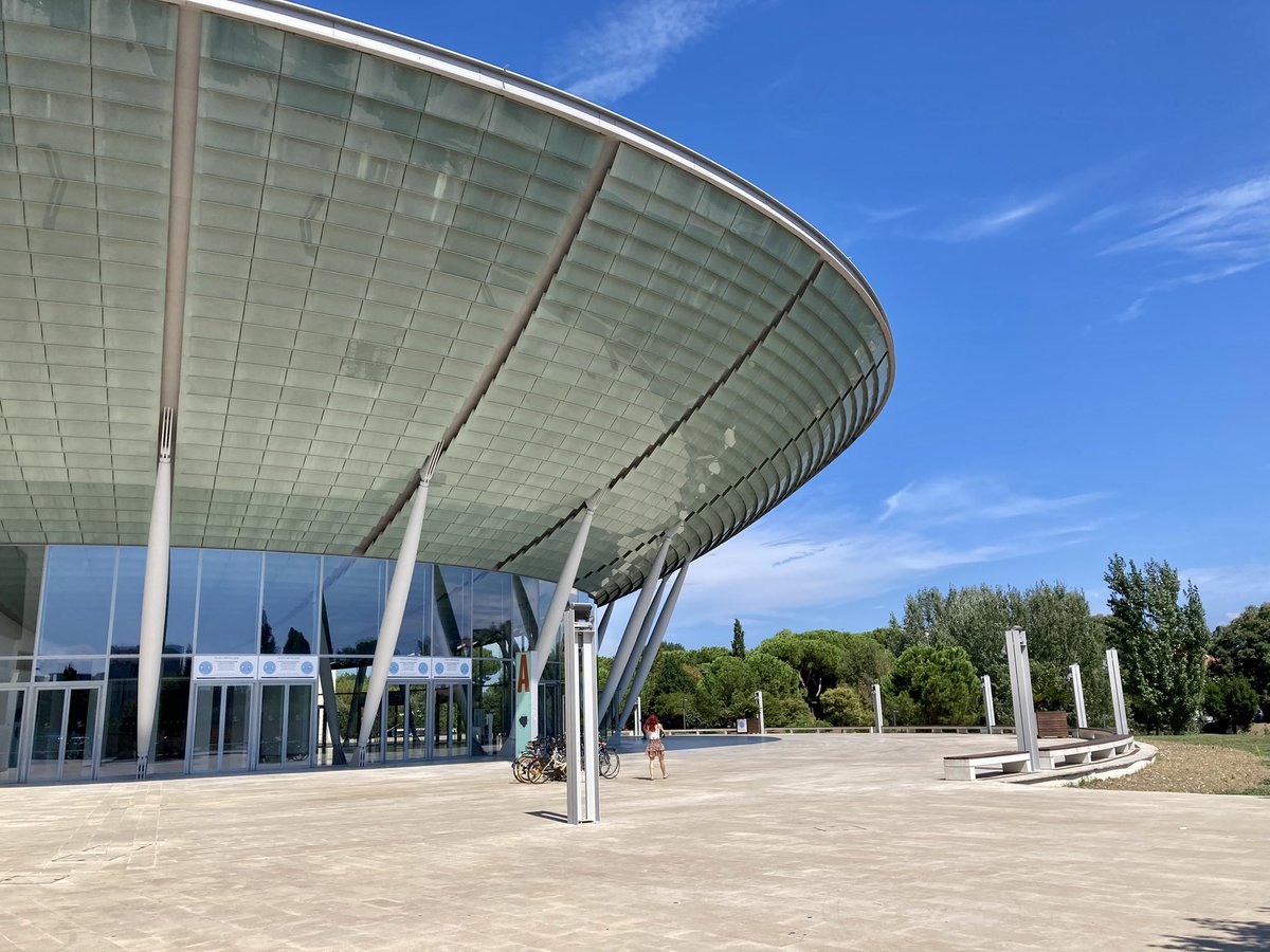 Last day of an exciting scientific week at @ICCC_2022 in Rimini! #coordinationchemistry #unipv #labCas