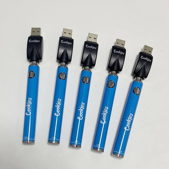 แบต Cookies 900 mAh Battery Twist ปรับไฟได้ 3 ระดับ 🔥 (มีสีฟ้า แดง ขาว ดำ)

#กัญชาไฟฟ้า​ #vapethailand​ #กัญชา #กัญชาอัดแท่ง #กัญชาออแกนิค #สายเขียว #กัญชาเชียงใหม่ #ขายกัญชา #ดอกกัญชา #กัญชากรุงเทพ #แบตกัญชา #ปากกากัญชา #กัญชาไฟ #บุหรี่กัญชา #cart #thecart #แบตสํารอง #กัญชาไฟ