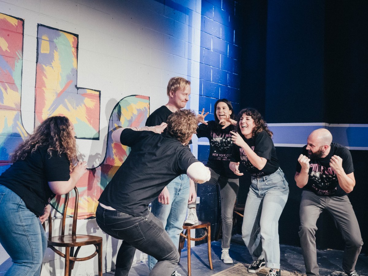 **CAPTION CONTEST**
​
​Caption this photo in the comments, and the best caption will win 2 FREE TICKETS to ITS Big House next Friday, September 9th, at 7PM !!!
​
​Winner will be announced Thursday, September 8th, at 5PM - go, go go !!! its.culmas.io/products/izpSr…