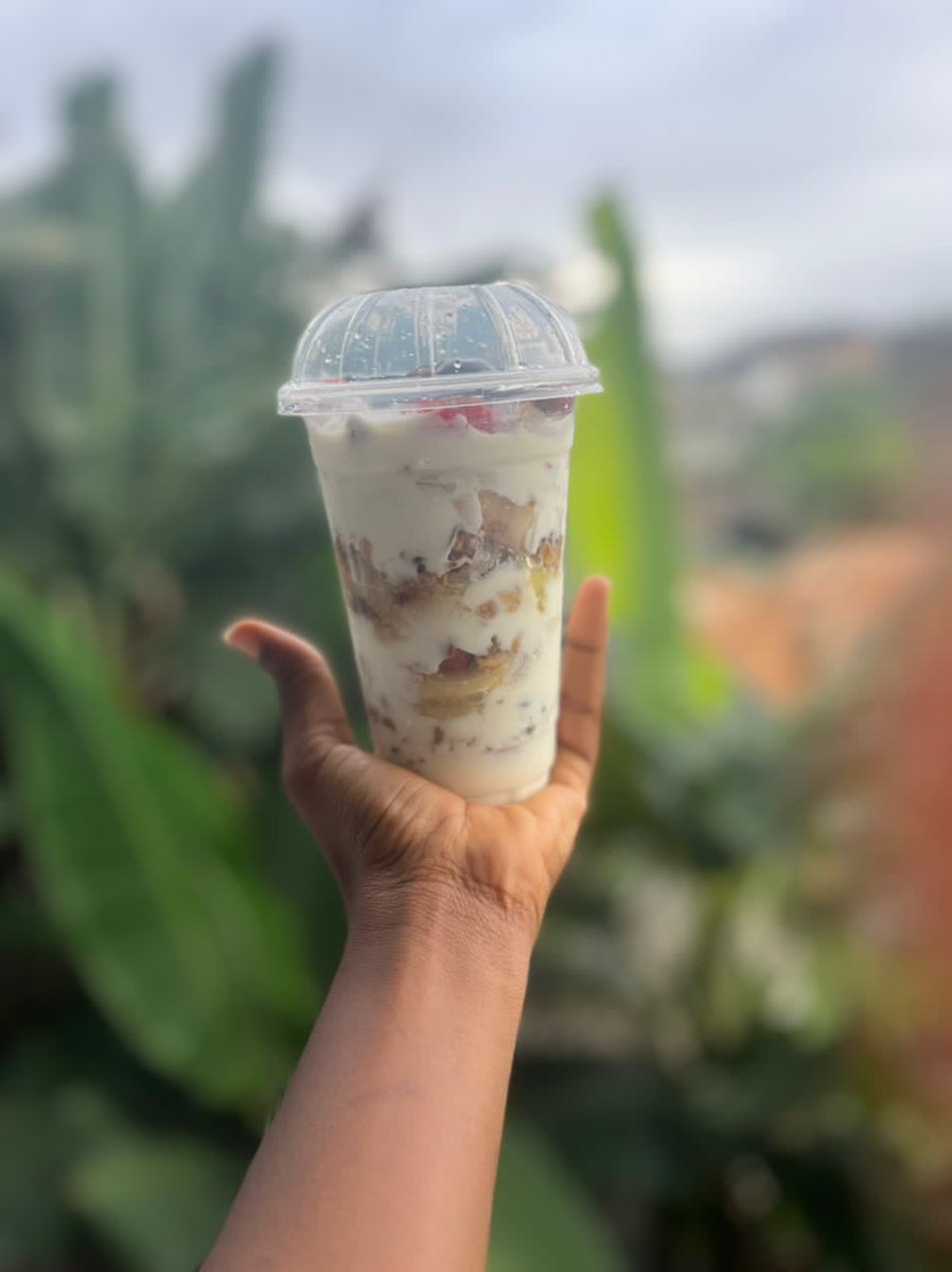 KaleBistro's tweet photo. More Greek yogurt, more fun. Enjoy a cup of unparalleled goodness available for pre-order #1500.
To order, kindly send a DM  to 09030792545.
Granola 600g # 3000
Smoothie and Juice starting from #1000
LOCATION:Port Harcourt
@sellitinPHnow https://t.co/RgaPtD3d0b