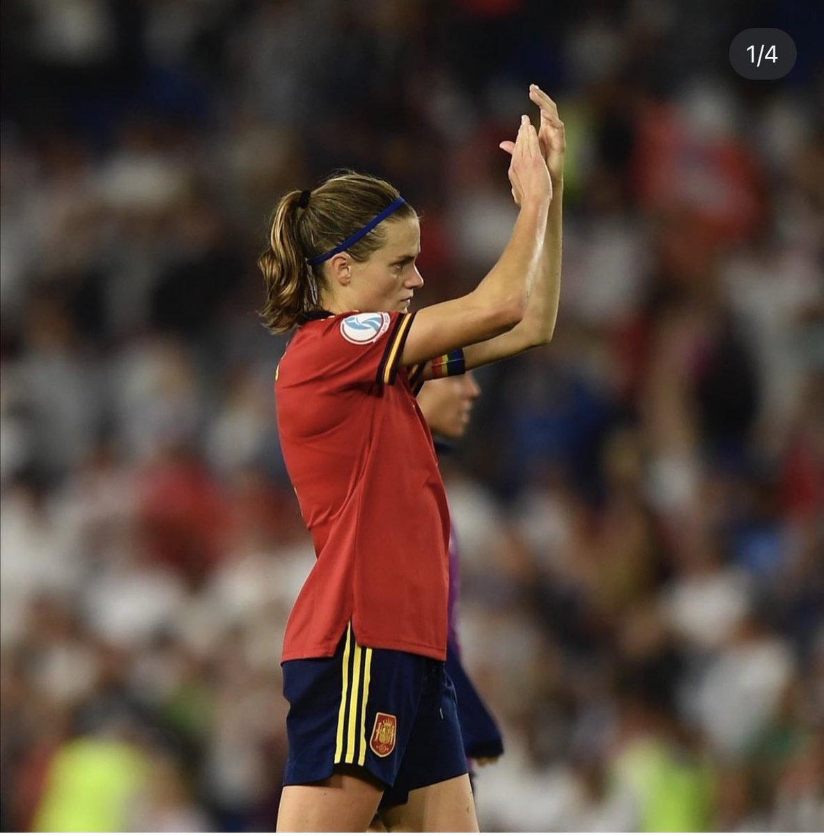 fubolfem's tweet photo. @Irene_Paredes4 ESTAMOS CONTIGO Y CON CADA UNA DE LAS CHICAS DE LA @SEFutbolFem se merecen estar donde deben estar. Mucho ÁNIMO ⚽️🏟 https://t.co/evj3ce9N1x