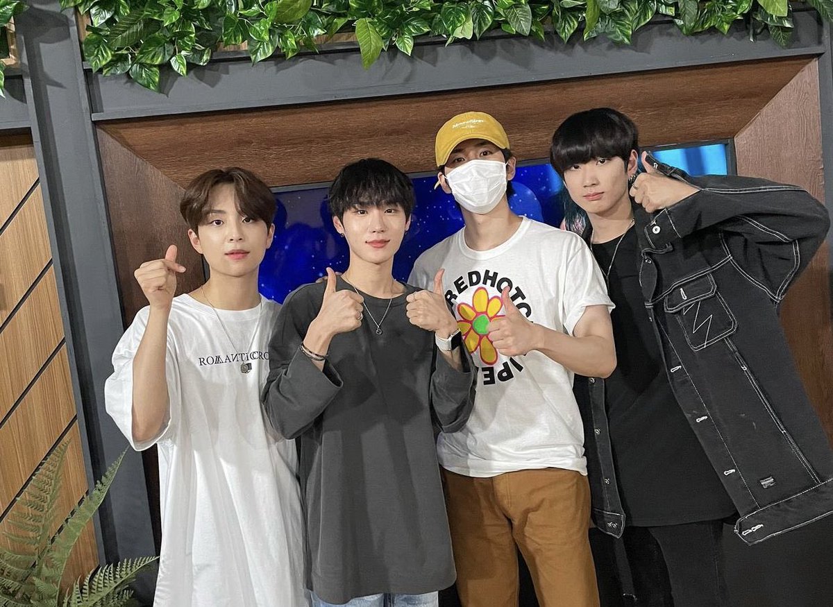 ShinwonFR's tweet photo. 220901 | 📷 | INSTAGRAM 
↧

↦https://t.co/0SUh7icy46

┅┅┅
©️ebsfmnight 
#✨ https://t.co/wqIMoNlHcE