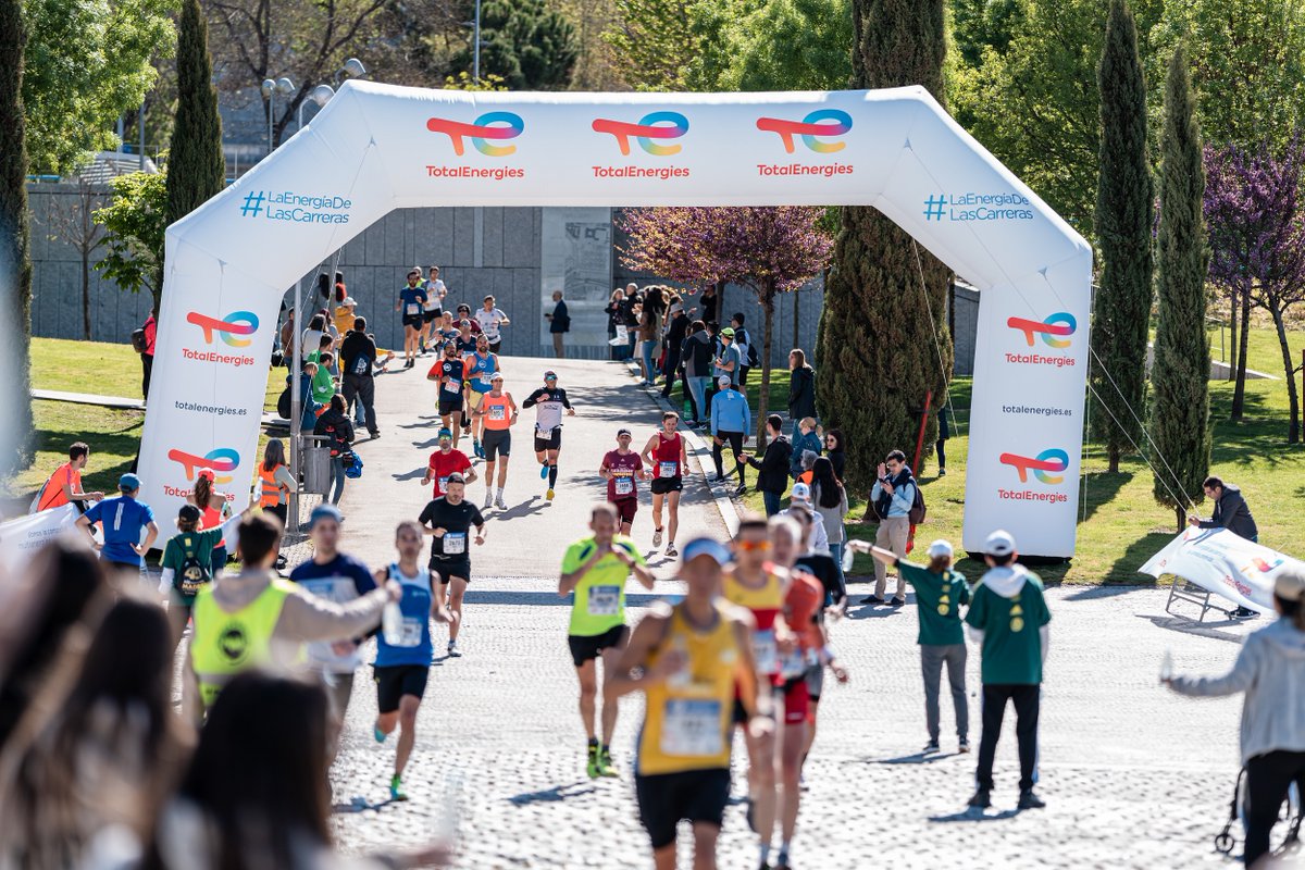 Muchos corredores veteranos aseguran que el maratón realmente “empieza” a partir del kilómetro 30. 

¿Estáis de acuerdo? 🤔

#RNRMadrid #marathon