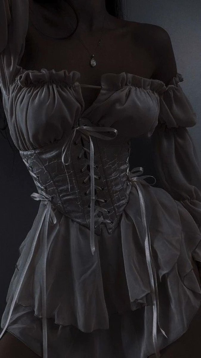 DarlingHumility's tweet image. “ I suppose I could take a leaf from Prides book .. “