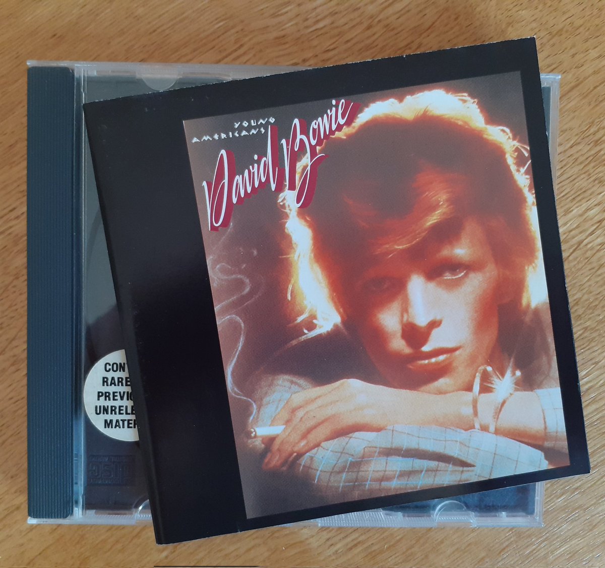 johngstyles's tweet photo. Back at HQ after a few days in Dorset... Have a good one all #CoffeesOn
#NowPlaying #DavidBowie
Young Americans https://t.co/lS9N8jiwVU
