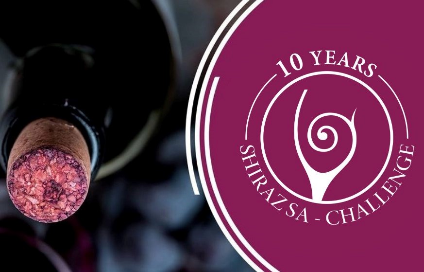 TopWineSA's tweet photo. Winners of the most Shiraz SA Challenge Top 12 Awards during the past 10 years:
KWV (8)
Saronsberg (7)
Cederberg (6)
Driehoek (6)
Fairview (5)
Latest results:
https://t.co/qxE8cgSEfE
#SA #SouthAfrica #TopWineSA #Shiraz #Syrah #Challenge #Top12 #TopTwelve https://t.co/OrUL2CzfPF