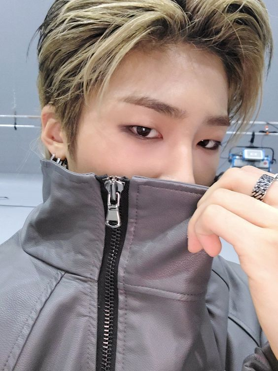 — [♡] ; daily jiseong🦁
#TAN #js_pic #티에이엔