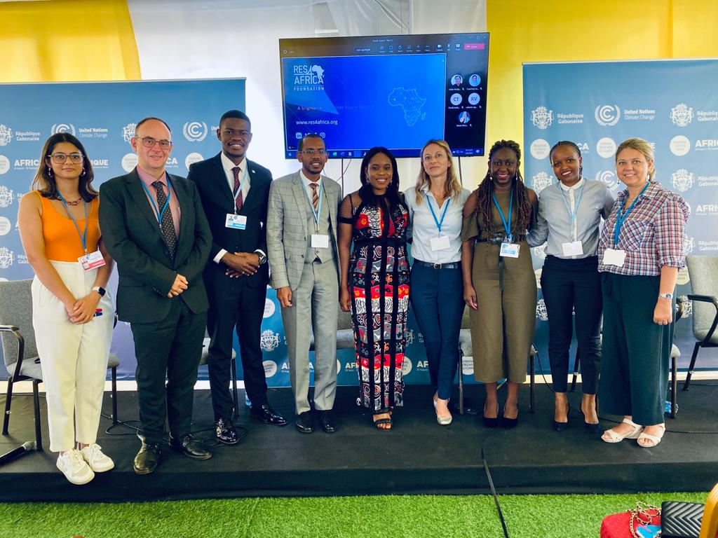 RES4Africa Youth Task Force concluded a #youth-led panel, in the framework of the #africaclimateweek organised by @UNFCCC and the Government of Gabon, with the support of the @MiTE_IT  , as part of the global @Y4Cofficial initiative and the broader #Youth4Capacity initiative.👷🏿‍♀️👷🏿‍♂️