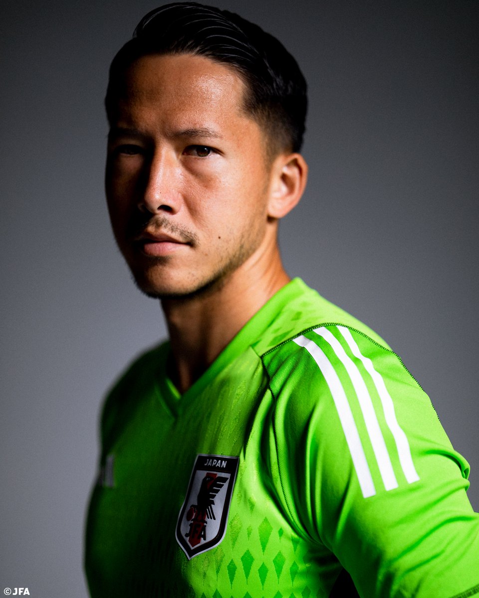 jfa_samuraiblue's tweet photo. #つながるからこそ超えていける 🤝
さあ、行こう。
#シュミット・ダニエル とともに。

📣🇯🇵📣🇯🇵📣🇯🇵
「#サッカー日本代表」「#つな超え」をつけて、選手に応援を届けよう🔷プレゼントが当たるキャンペーン開催中。

詳しくは
https://t.co/qoQv7uyXdm

@Daniel_MYE
#SAMURAIBLUE #新しい景色を2022 https://t.co/lndPA5lF8J