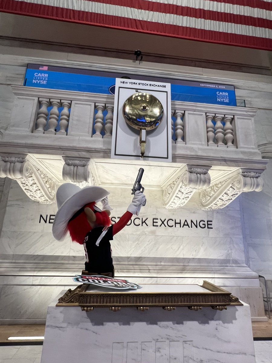 From the desert to the city. Rung the bell to open trade for <a href="/collegecolors/">College Colors</a> day!