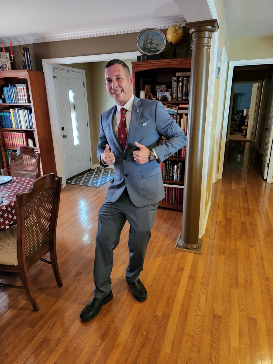 DunnCommGroup's tweet photo. Thanks Casey Cavanah with First Citizens National Bank for inviting Russell to attend the Precision Metalforming Association event! π€©He had a great time and gained knowledge to better assist our industrial clients!π
#DCGCommittedToCommunity #NashvilleCRE #CommercialRealEstate https://t.co/4ryW8kkv9o