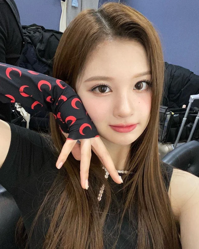 pannchoa's tweet photo. Knets push Music Bank to have 3 female MCs instead of male idols
https://t.co/ISbmSiXwAb https://t.co/aFB5EmmkUe