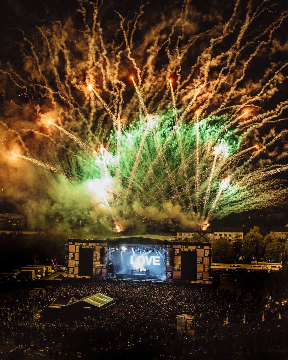 Burn_NOR's tweet photo. Vi avslutter årets #BURNONTOUR på best mulig måte - Festningen 2022 👊💥 #BURNxFestningen https://t.co/XWYrFq3bLu