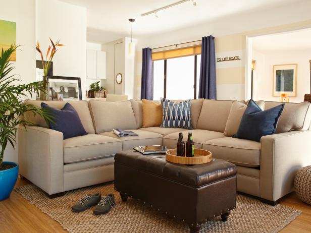 Are you currently renting? Add some style and personality to your space with these apartment-friendly decorating ideas! bit.ly/1KpCkyl

#franklininsurancellc
#cliffpetersinsurance
#realestateinvesting