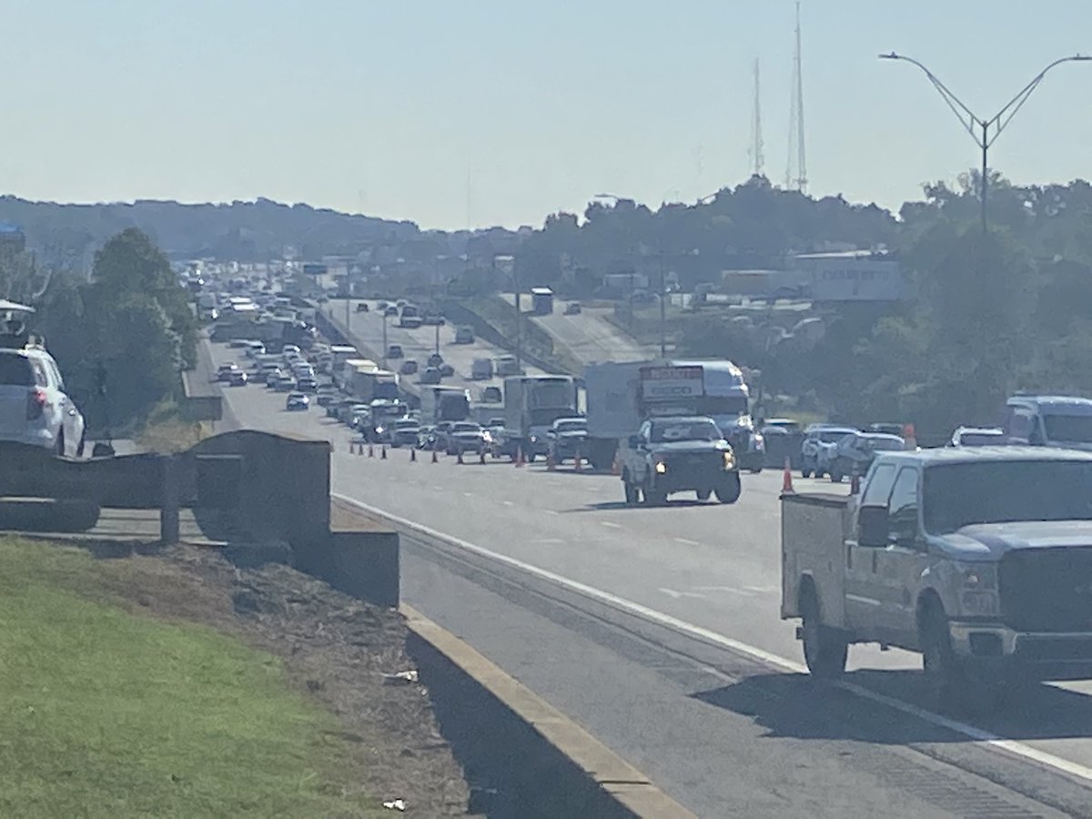 Andy_Nagele's tweet photo. Crash on I85 SB near Statesville Ave. @wsoctv https://t.co/14ood0eq5f