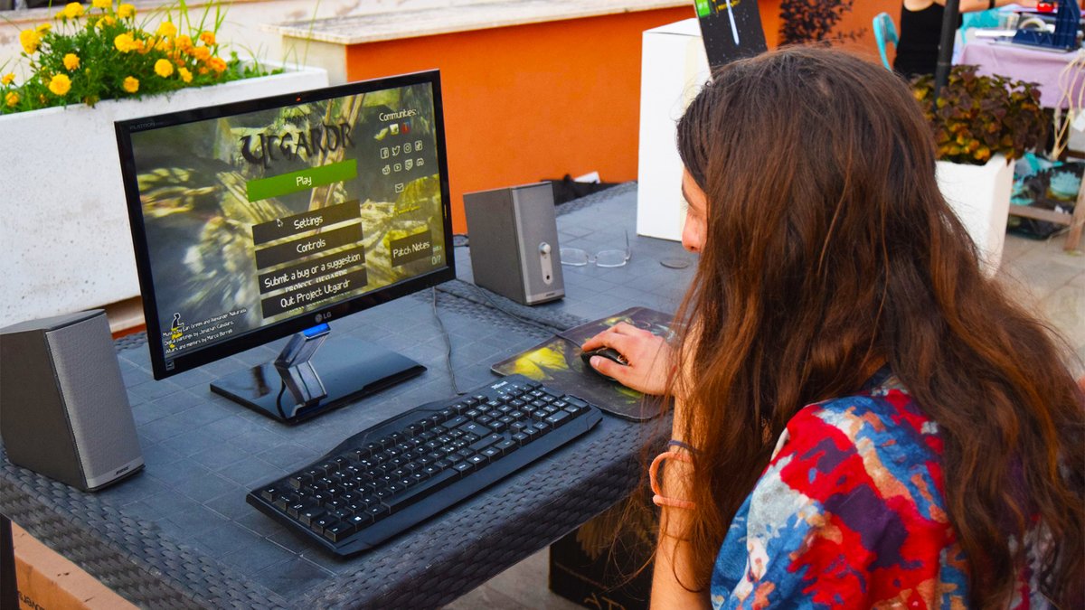 TronusGames's tweet photo. Thanks to Joint Box, there was a showcase of @ProjectUtgardr and #TheLastPlanets.
People tried the #ProjectUtgardr's demo and gave some feedbacks!
#puzzlegame #nordic #indiegamedev #indiegame #platformer #indiegames #gaming #games #parkour #gamers #gamedev #indiedev https://t.co/PBZ3EhGphP