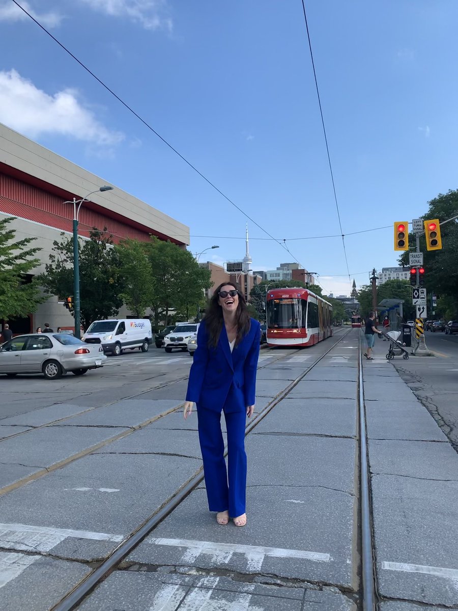 Dr. Lucibello 🤯

An endless thank you to ALL of the incredible people who have made this possible - especially my amazing supervisor <a href="/sabi_catz/">Catherine Sabiston</a> and the incomparable #SabLab for their support and encouragement! I am so grateful.

#krissertation2022 #PhDone