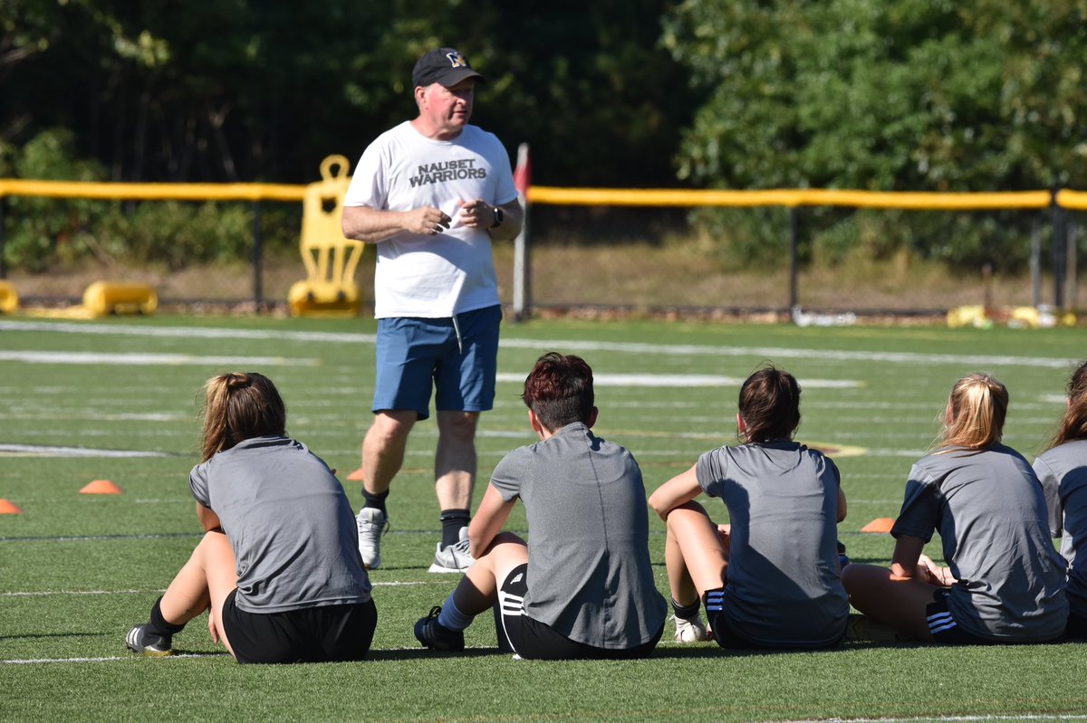 BradJoyal's tweet photo. Fueled by an early postseason exit, the Nauset girls soccer team doesn’t want to let up #CapeCod

📰: https://t.co/RcSNUWjxTe https://t.co/gRJc1w1dGr