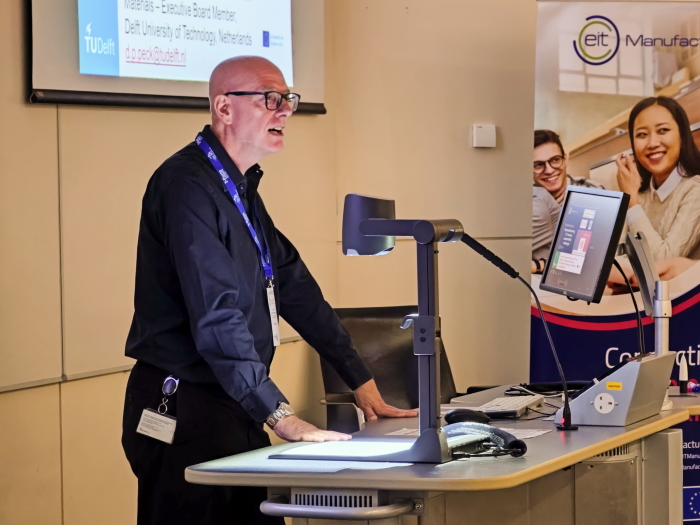 I_Form_Centre's tweet photo. @ucddublin @circuleire @GTBrennan @IMR_ie @UCD_Research @scienceirel @DCU @EITManufactur David Peck, Associate Professor & EIT Raw Materials, Executive Board Member of @tudelft addressing the audience at #IMC38 in @ucddublin this week https://t.co/kRyNSBYbdT
