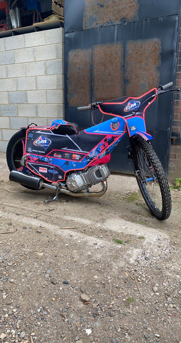 One piece again. 👀