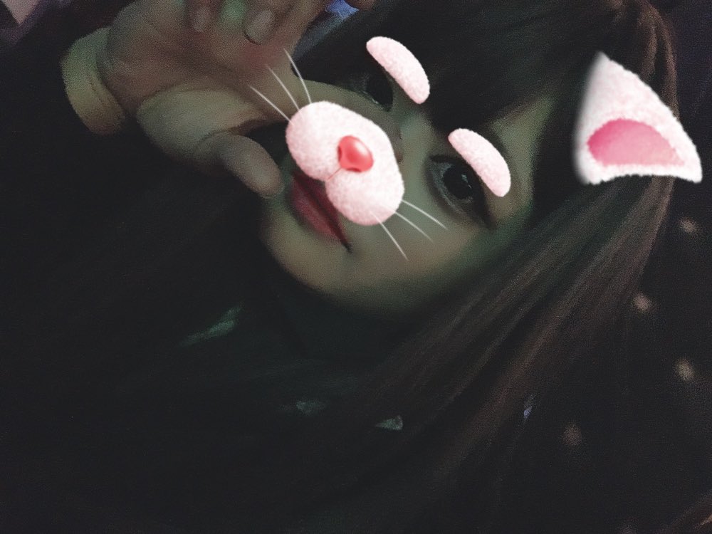 agoago_iii's tweet photo. 私が頭でかいからだけどウィッグって長時間つけてると頭痛くならん！？
おしゃれでたまにウィッグつけて遊び行ったりするけど脳みそ飛び出る https://t.co/PadptVhN6X