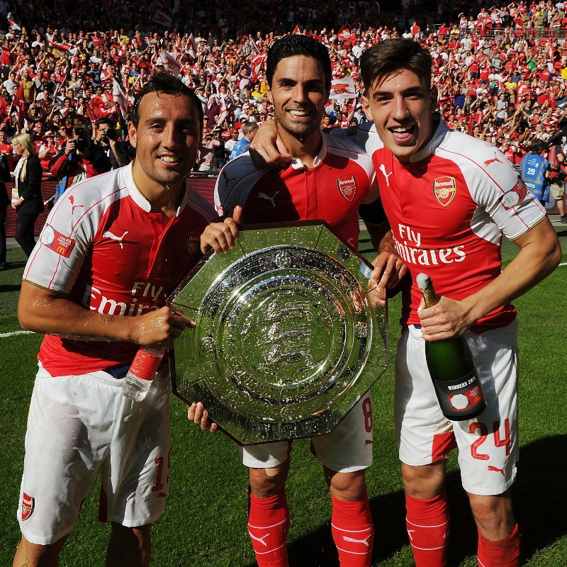 Arsenal's tweet photo. 💬 “He called me really late last night and it was more of a conversation that we used to have when we were teammates... 

"I love the kid, I love what he’s done for the club, he’s someone that I have really strong feelings about and I wish him all the best." 

🎙 @M8Arteta