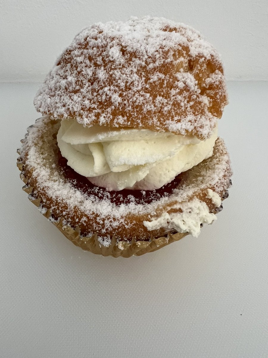 barneysbakes's tweet photo. @warringtonnews We went for a soft opening and planning the official launch for later this month, if your interested in covering the story? I am also wondering whether you are interested in covering our campaign that helps @WHHNHS https://t.co/aLFxH1tdyV