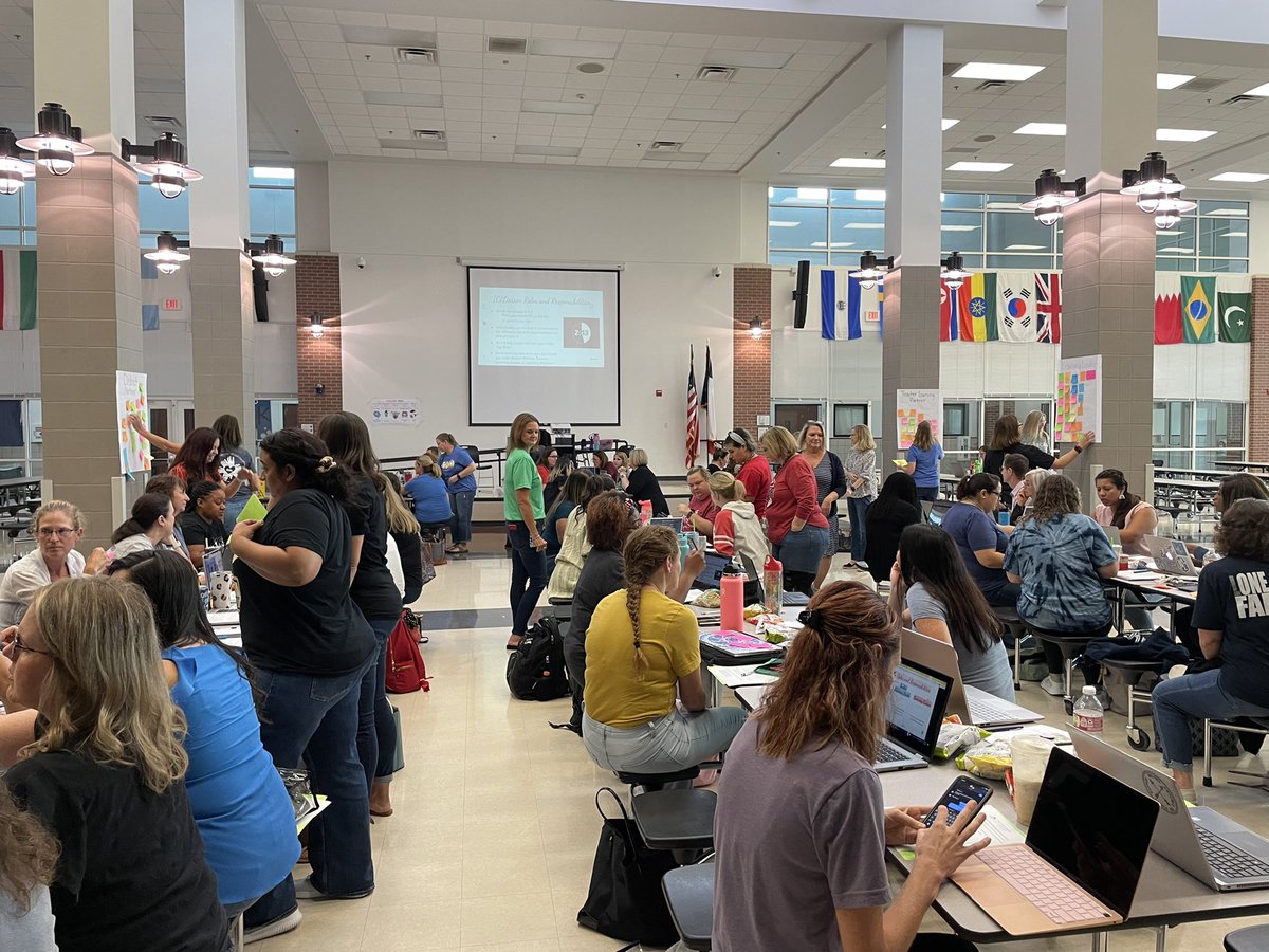 MrsMeidenbauer's tweet photo. Sped IC/Liaison meeting! Great collaboration with amazing people! #FISDlearns https://t.co/ekWWpBfPTU