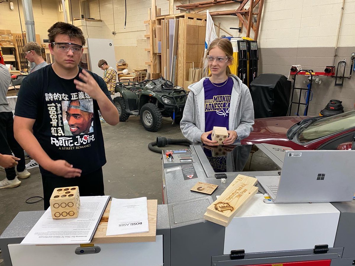 MrZweep's tweet photo. Mr. Schulze’s exploring technology class is using the laser engraver to make wooden dice. #lpslions #pride_purple #itisagreatdaytobeashopteacher #teachsts #ne_sts #iloveps #nelovesps #shopclass https://t.co/lryE966Ovr