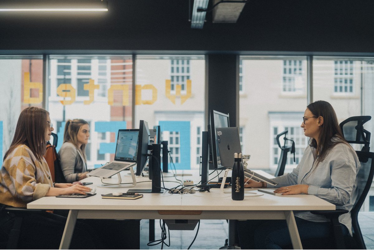 BigBite's tweet photo. We're hiring! Join our team and help big brands and global newsrooms to more easily create, collaborate and publish. If you're a talented Engineer looking for your next challenge, or you want to level up your skillset, we'd love to hear from you: https://t.co/tzx6mzucxh https://t.co/IUxcXWmfZE