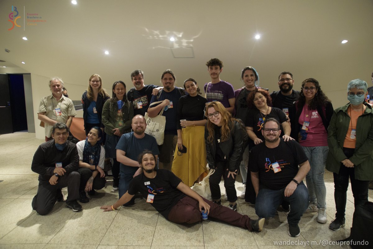 TassioDenker's tweet image. Pensa numa galera nota mil! #EBDC
@ycastelfranchi @wandeclayt @drilippi @PattiMariella @clauchow @papodecobra @PedroTolipan @Humberto_Souza_ @martins_yanna @paleorocha @julhamarcolan @amatemaniaca @ntsnaleatorias @samir_elian @LyraSid