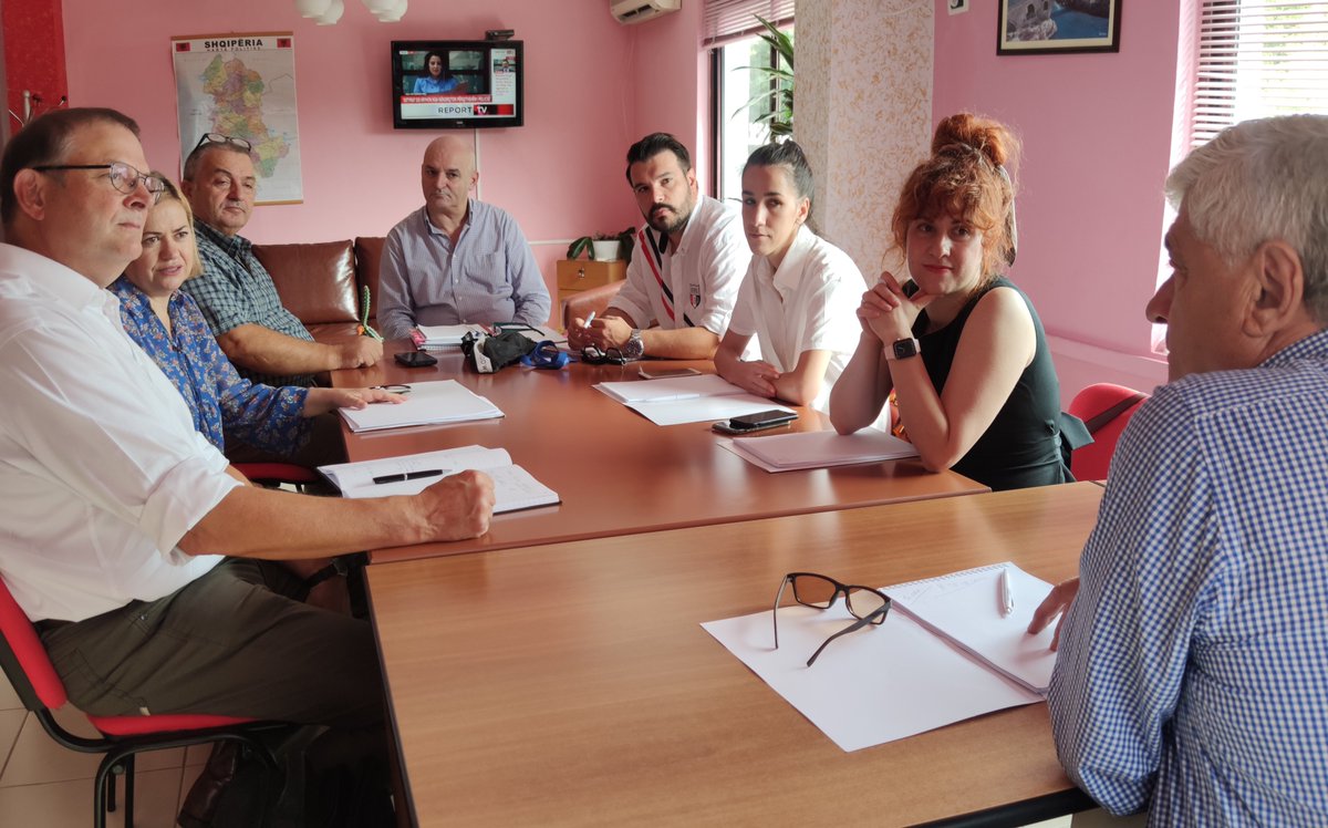 OSCEinAlbania's tweet photo. #SALWproject
#SmallArmsLightWeapons
#SecurityMatters
#SALWRegionalRoadmap

The @OSCEinAlbania Small Arms &amp; Light Weapons (SALW) project is supporting 🇦🇱 authorities to improve deactivation legislative framework &amp; crafting of an action plan to implement it:
https://t.co/qZgF1TqvU7 https://t.co/l1uUpuEmp1