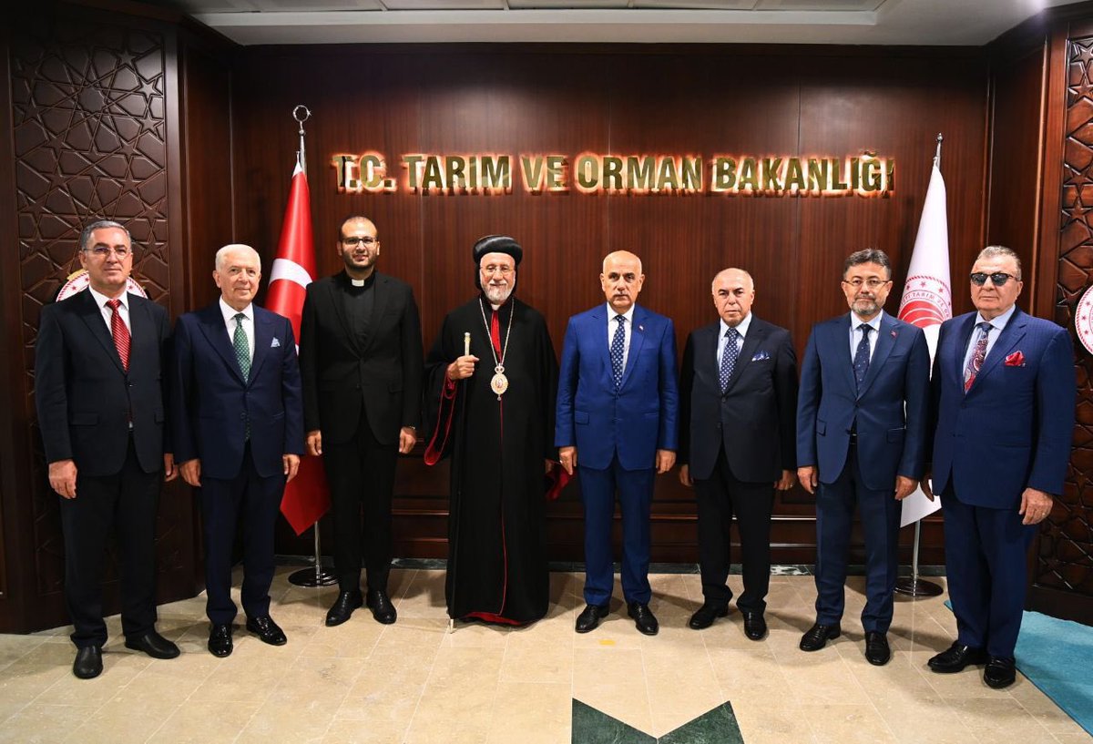 New York ve New Jersey Bölgesi Süryani Lideri Sn. Cebrail Akyön’ü misafir ettik.

Süryani kardeşlerimizin ABD’deki temsilciliklerimizle sürdürdüğü yakın ilişkilerden memnuniyet duyuyor, bu yakın ilişkilerin artarak devam etmesini temenni ediyorum.