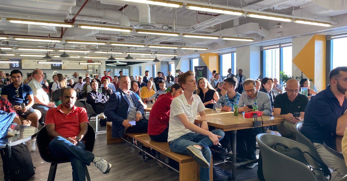 eToro's tweet photo. ✨ Great to bring 170+ people together for our monthly community event in Canary Wharf. 

❄ This time was: How to thrive in a crypto Winter

Thanks to our amazing industry speakers @ThomasWinsor, @PixelLionArt, Karen Jones of @Citywealth, and @Sam_North_07 https://t.co/IUzCL11Xth