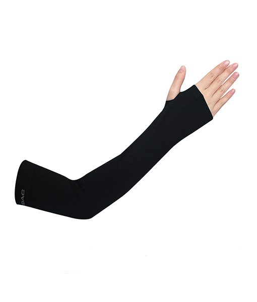 SuscongM's tweet photo. Say Goodbye to sunburn &amp; sunscreen!☀️🔥
--- Anti UV Sun Protection Arm Sleeve Cover with thumb hole  💪

①All-Around UV Protection
②Cooling &amp; Breathable
③One Size Fits All Person
④Perfect for Various Activities🏄‍♂️⛹️

>>https://t.co/AEdeSeBNQU

#ArmSleeves #antiuv #upf50plus https://t.co/h5iwMOJjsJ