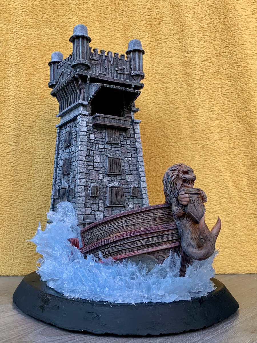 muffinendonut's tweet photo. #devliegendehollander #dvh gemaakt van de @Efteling. Toren met boot en de splash! Verzameling van karton, schuim, klei &amp; kit. Super blij met het eindresultaat🥰 #Efteling https://t.co/I1ojIEcqgu