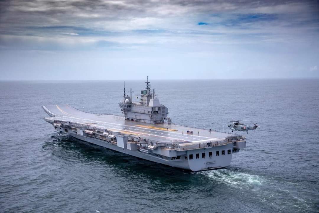 Indianabhi14's tweet photo. #INSVikrant  स्वदेशी https://t.co/EOEfmUFpPE