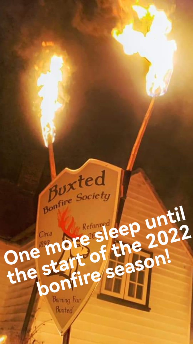 Tomorrow #Buxted Bonfire Society will join #Uckfield Carnival and Bonfire Society on their night, we are super excited after the last two years sadly being cancelled to be back with our Uckfield bonfire family. 
#Sussex #Sussexbonfire