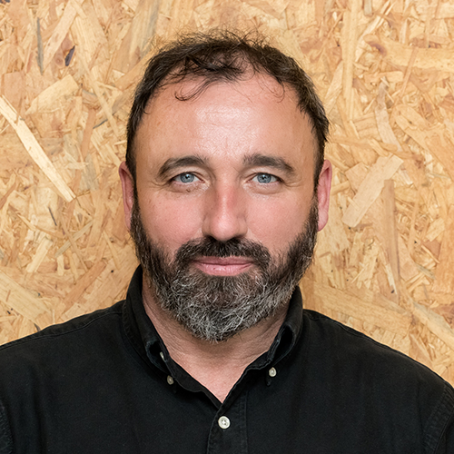 El presidente del COPPA, Santiago Boira, interviene en Aragón Radio para tratar el tema de los pinchazos que este verano están siendo noticia. Boira señala que "no hay un perfil definido de agresor, lo importante es la agresión y sus consecuencias”: ow.ly/BiQ150KxCa4