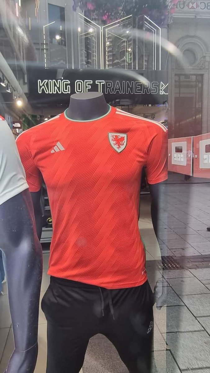 Welsh Football Fans tweet media