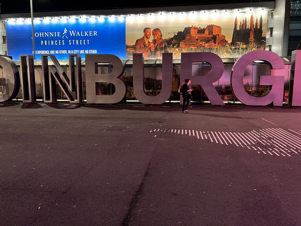 So much Original work to #ff #followfriday from #edfringe @lockedinfringe <a href="/thelastwords_/">Alaska ❄</a> <a href="/slacklineprodu2/">Slackline Productions</a> <a href="/timeandagaintc/">Time & Again Theatre</a> @Kristin_Maccas <a href="/McGuinnessMLC/">Matt McGuinness and the MLC</a> <a href="/BalletEdinburgh/">Edinburgh Ballet Theatre</a> <a href="/comitu/">平井光子 | Mitsuko Hirai</a> <a href="/DoolanLita/">Lita Doolan Productions</a> <a href="/TTKOTW/">Terra Taylor Knudson</a> <a href="/thelorihamilton/">Lori Hamilton</a> <a href="/TakeItAwayPlay/">Take it Away, Cheryl</a> <a href="/EmyrCooper/">Emyr Cooper</a>  <a href="/goose_group/">Blueberry Goose Theatre Group</a> all featured 

#theatre