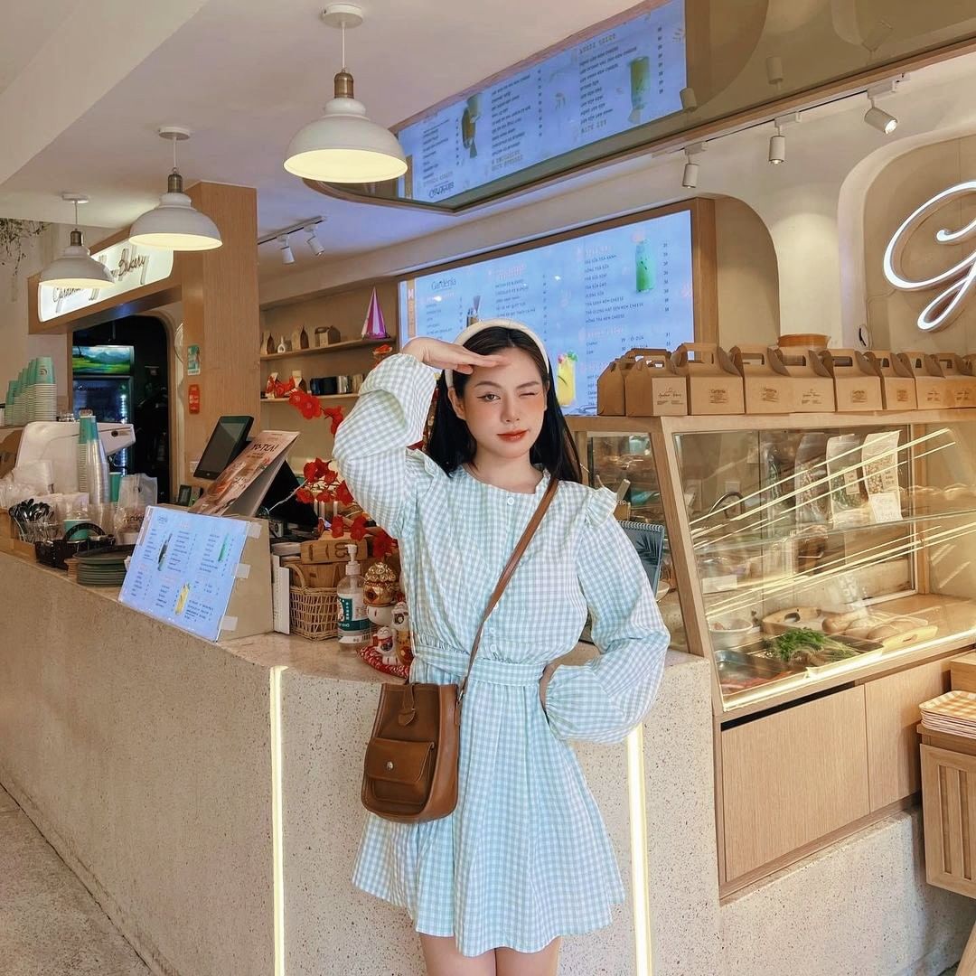 lovito_official's tweet photo. ☘️ With its cascading soft pleats and ruffled detailing, this plaid dress is pure sweetness.😍 Looking even cuter on montihonhih

💎IG: montihonhih
🛒Shop now>>https://t.co/BQbomoAkpu
👉Use 13% extra code: LOVITWEET

#Lovito #plaiddress #cutedress #ootd #summerdress https://t.co/Xe1SA0OKvg