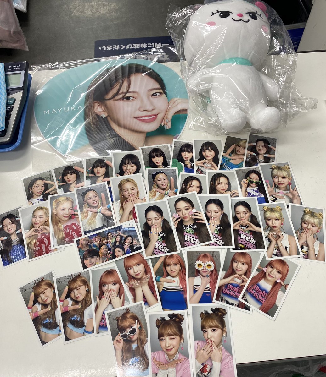 NIZOO #NiziU NiziU 明日は代々木でライブ🎤✨ ライブ前後は池袋へ