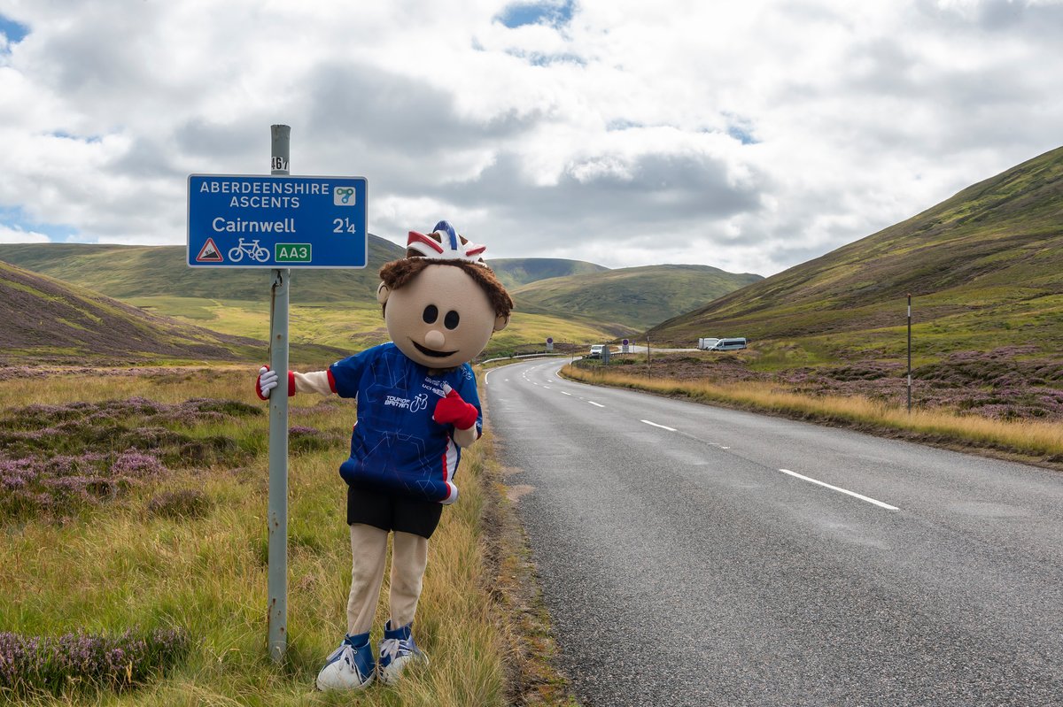 It may be no surprise in September but the weather on Sunday will likely be less than perfect. Don't forget to check out the conditions wherever you plan to watch the race and dress appropriately. #TobABDN