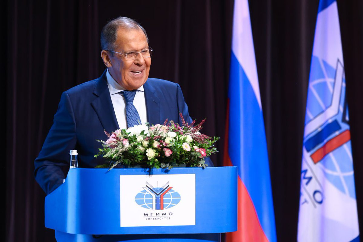 🎙 FM #Lavrov: In the current circumstances, efforts to strengthen 🇷🇺 sovereignty are becoming particularly important. We need to stand up for our basic interests in the international arena & for the honour and dignity of our people & our compatriots living abroad.