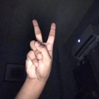 patrick_checa's tweet photo. #NewProfilePic https://t.co/on3KO66J5Q