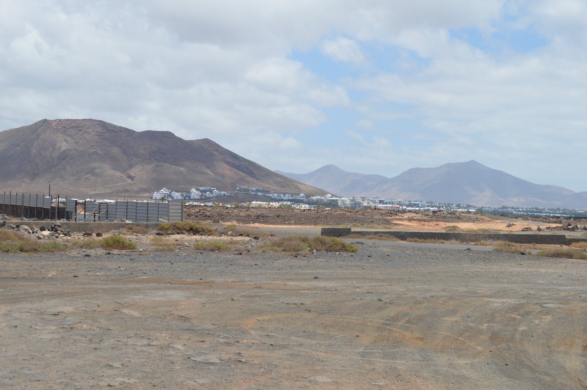 TCanaryIslands's tweet photo. On June 26, 2018, #LaGraciosa was recognized as the eighth inhabited island of the #Canary Islands, ceasing to be considered an islet. https://t.co/03kfUb6A0J