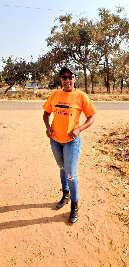 GraceAyanda68's tweet photo. My side hustle just got me in trouble at work
#NorthwesternEXPO #kabompo #CAPAH https://t.co/ovOgmaaZJl