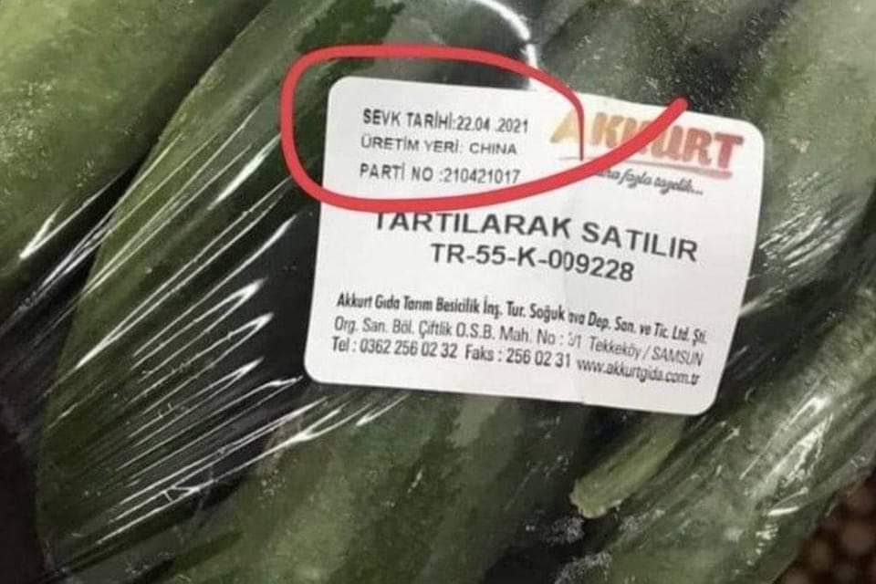 Bygurdalgoymen's tweet photo. Bir buğday tanesi kalmayana kadar bu verimli toprakları kurutmanın derdinde olan emperyalizme destek verircesine her gıdayı dışarıdan ithal ediyoruz...

Çin'den salata mı ithal edilir gözünüzü seveyim ya... https://t.co/JZlM6bK9Dq